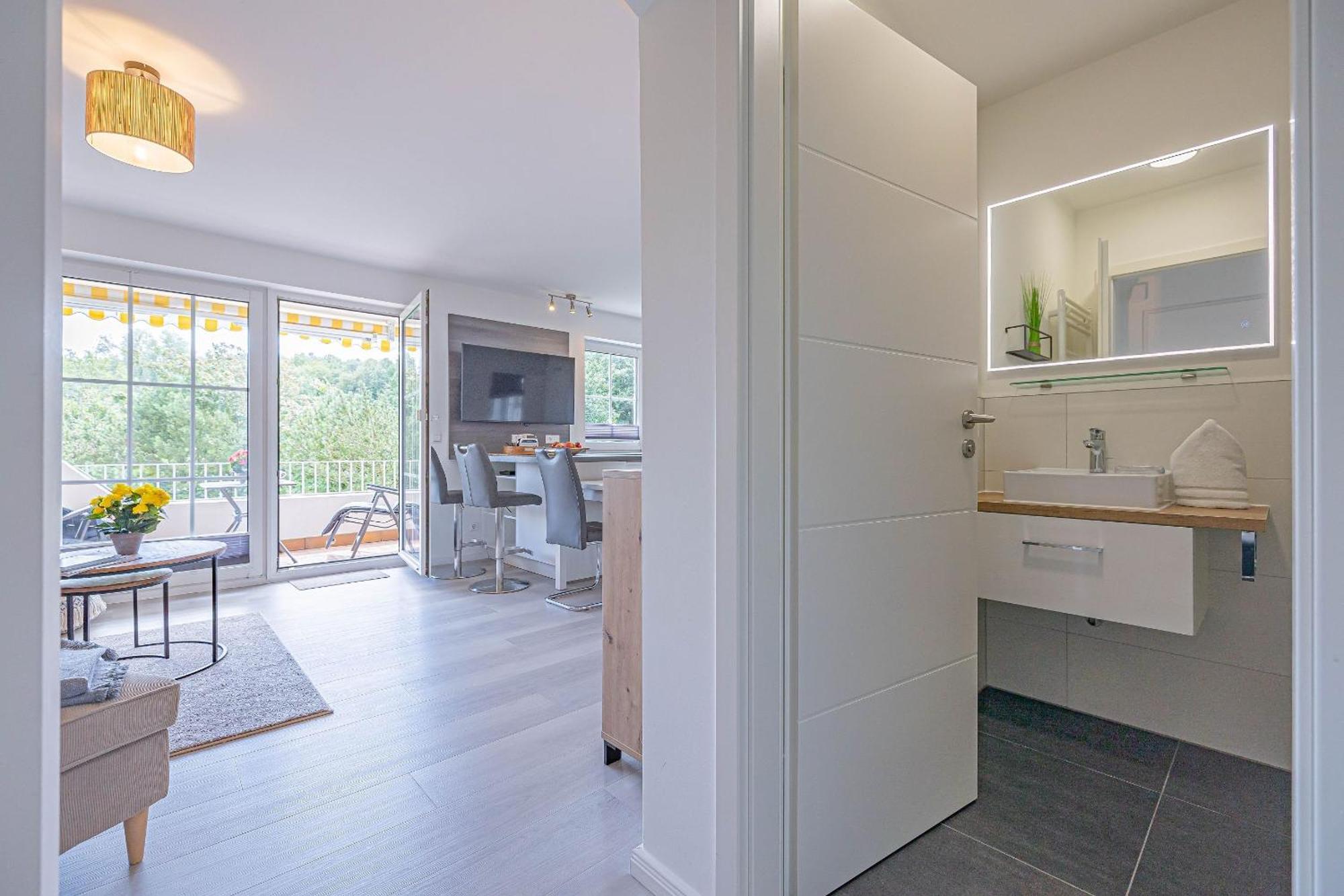 Fewo1846 - Strandresidenz Wassersleben Suedblick App 689 - Komfortables Apartment Mit Balkon Und Meerblick Харрисле Экстерьер фото